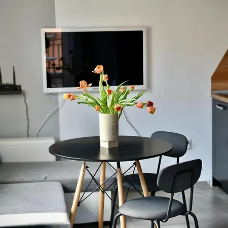 Cozy Sunny Slantchev Briag