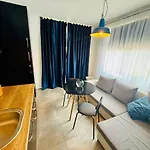 Cozy Sunny 아파트